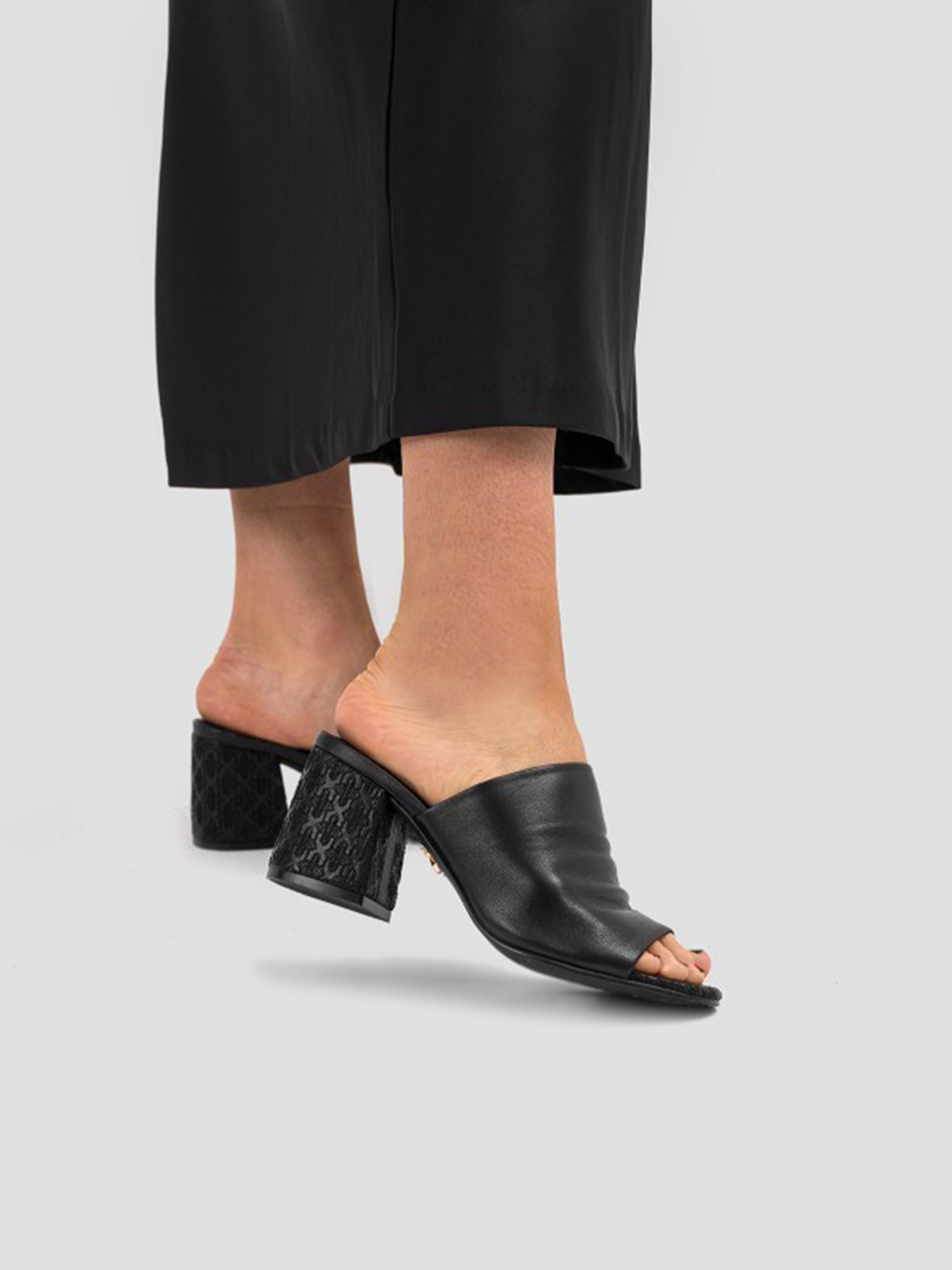 Сабо Bronx модель 84501-DE-01 Фото