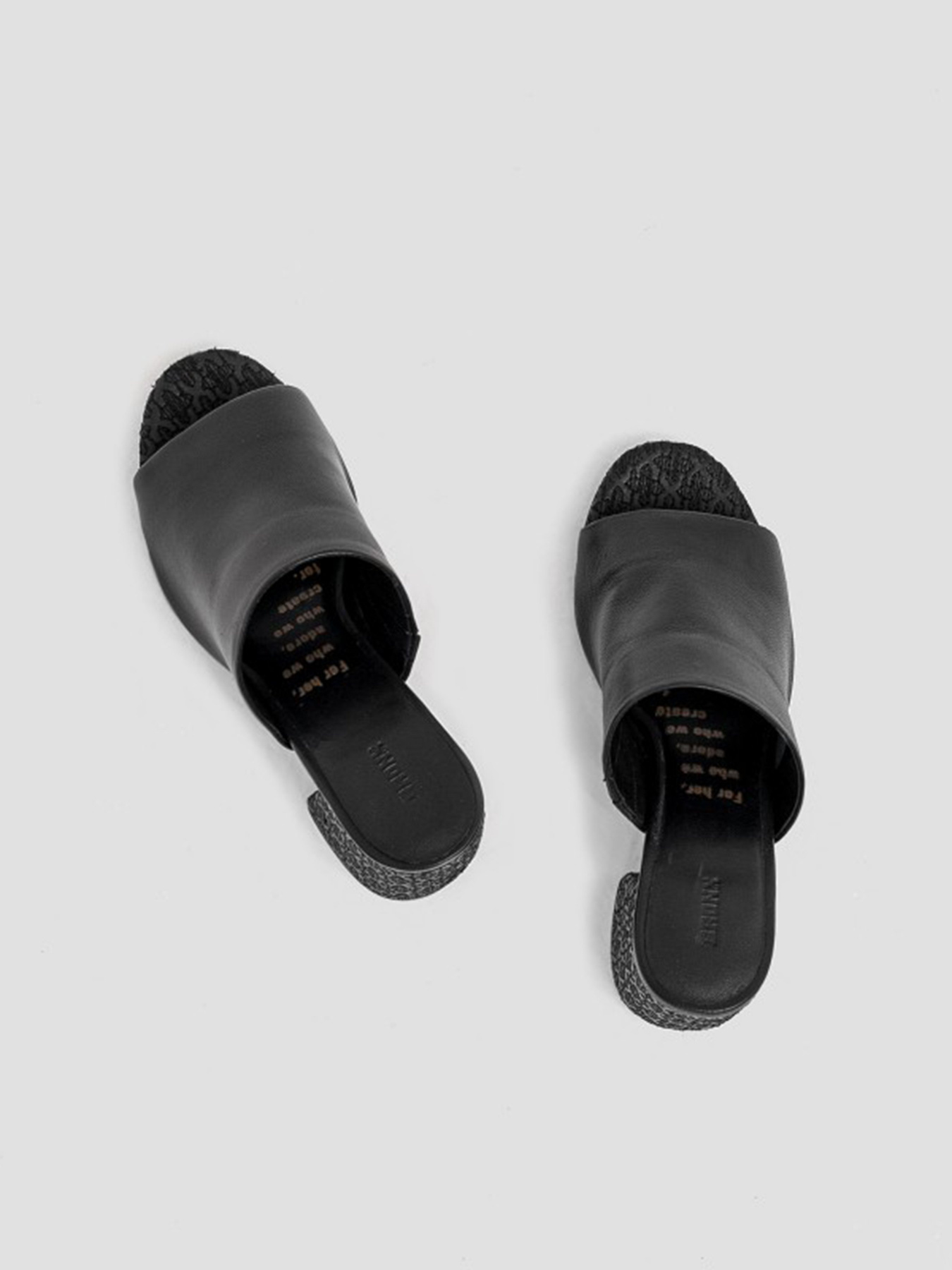 Сабо Bronx модель 84501-DE-01 Фото