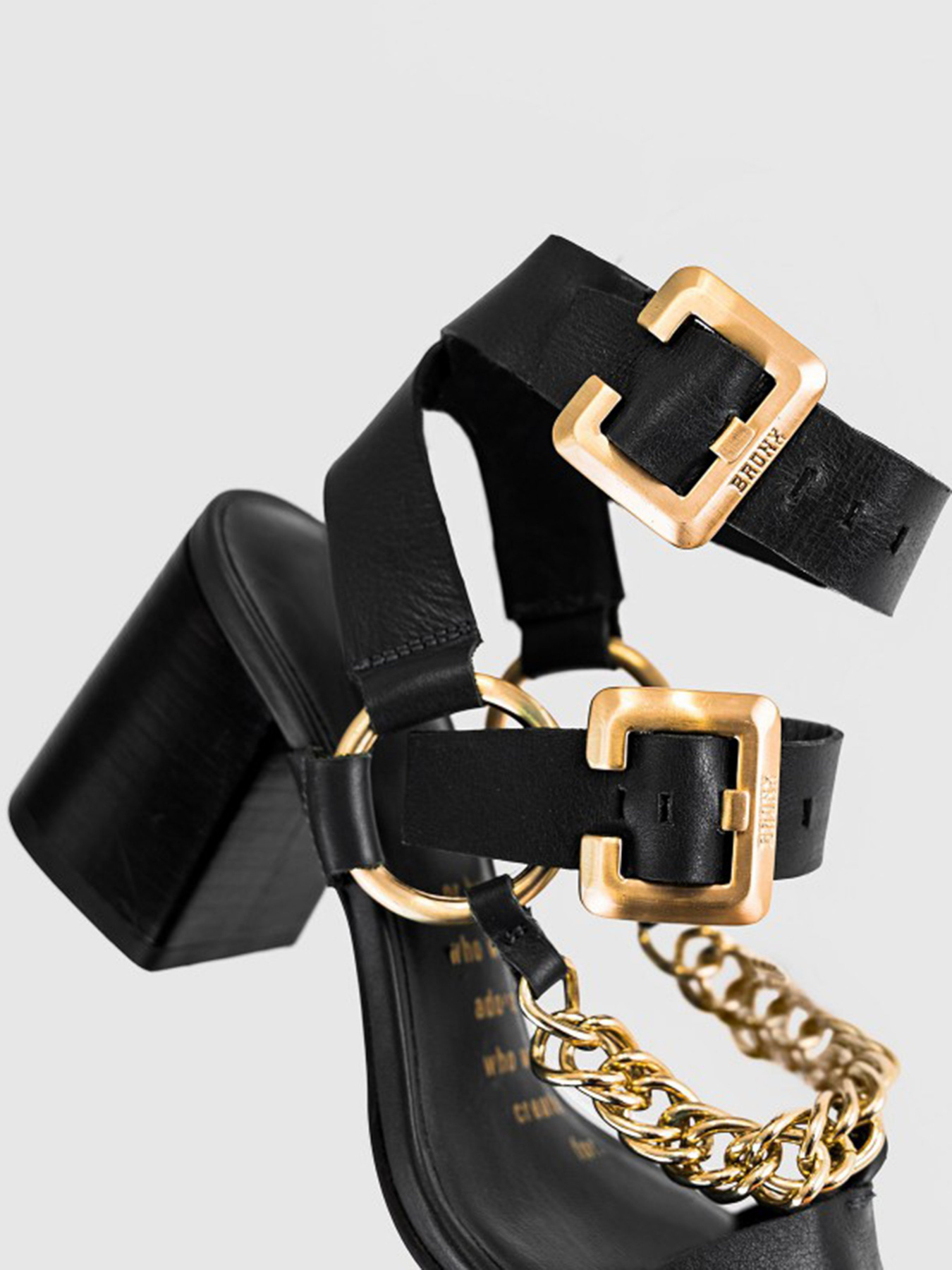 Босоніжки Bronx модель 84913-A-01 Фото