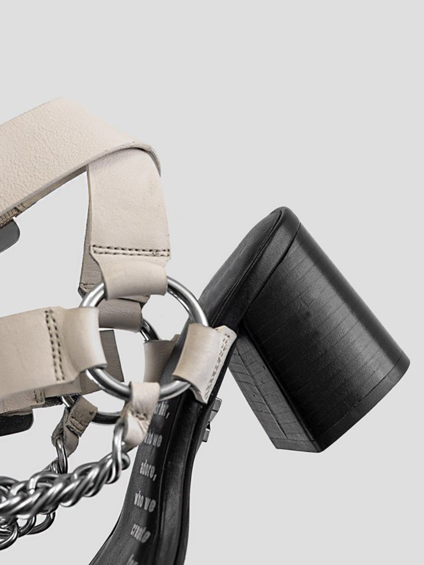 Босоніжки Bronx модель 84913-G-2295 Фото