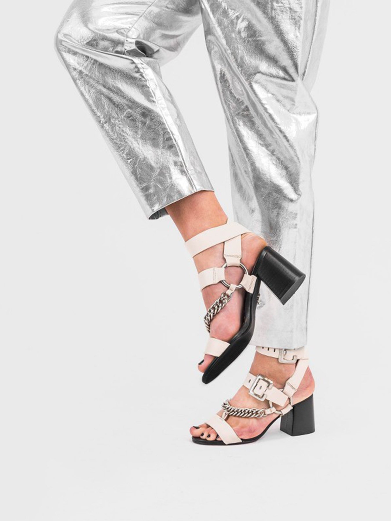 Босоніжки Bronx модель 84913-G-2295 Фото