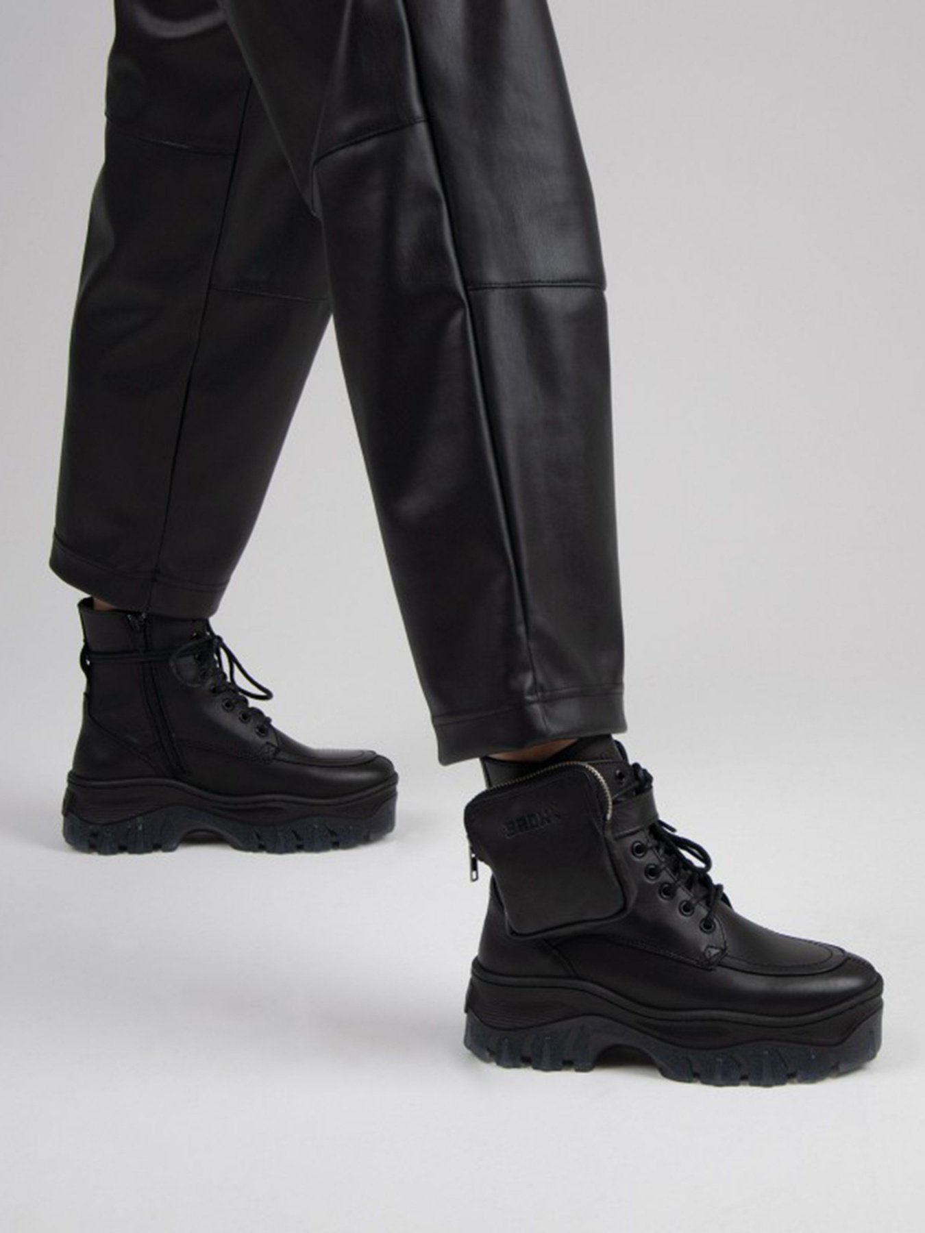 Черевики Bronx Jaxstar модель 47335-A-01 Фото