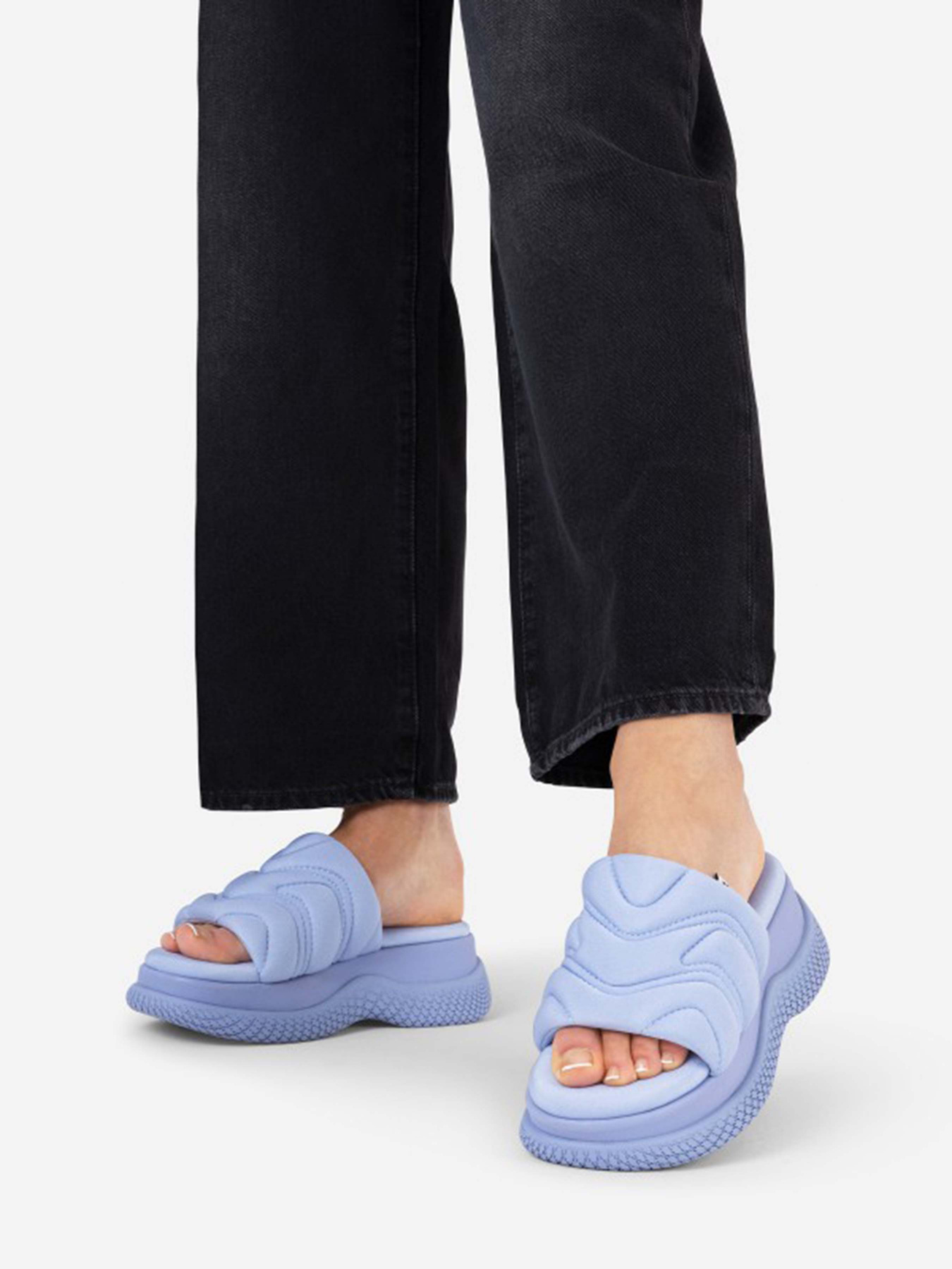 Шлепанцы Bronx Bru-Te модель 84953-L-77 Фото