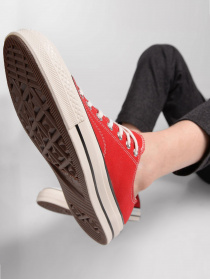 Кеды низкие CONVERSE Chuck 70 Ox модель 164949C Фото