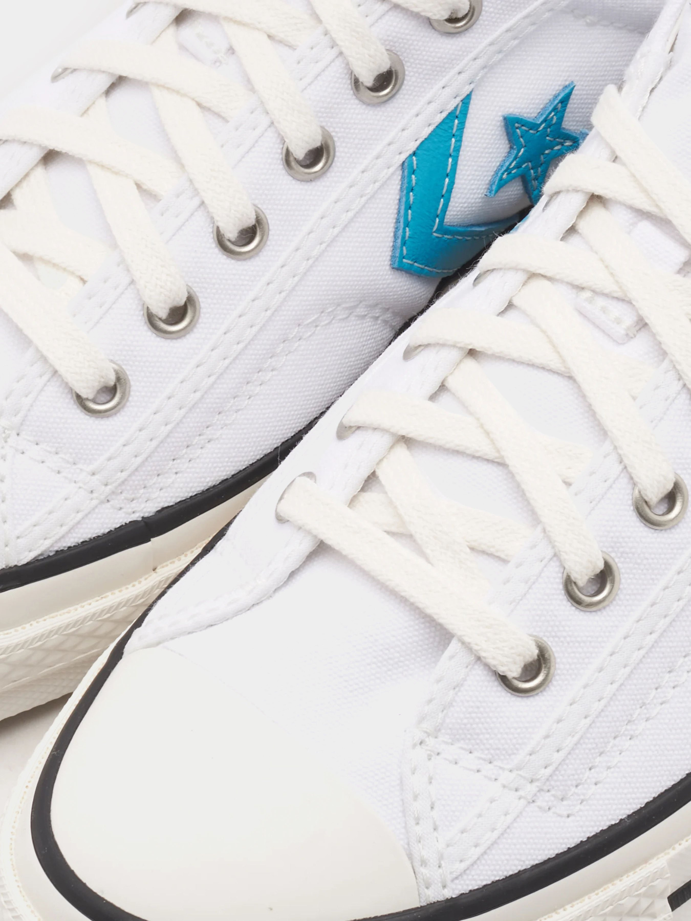 Кеды низкие CONVERSE STAR PLAYER 76 модель A09857C Кеды низкие CONVERSE STAR PLAYER 76 модель A09857C Фото