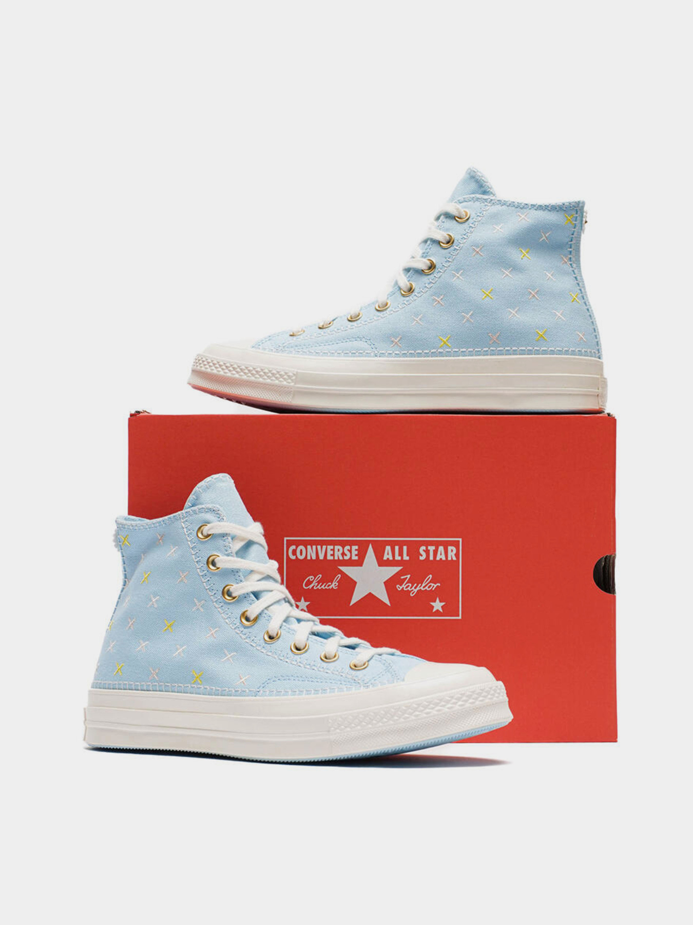 Кеды высокие CONVERSE CHUCK 70 модель A09838C Кеды высокие CONVERSE CHUCK 70 модель A09838C Фото