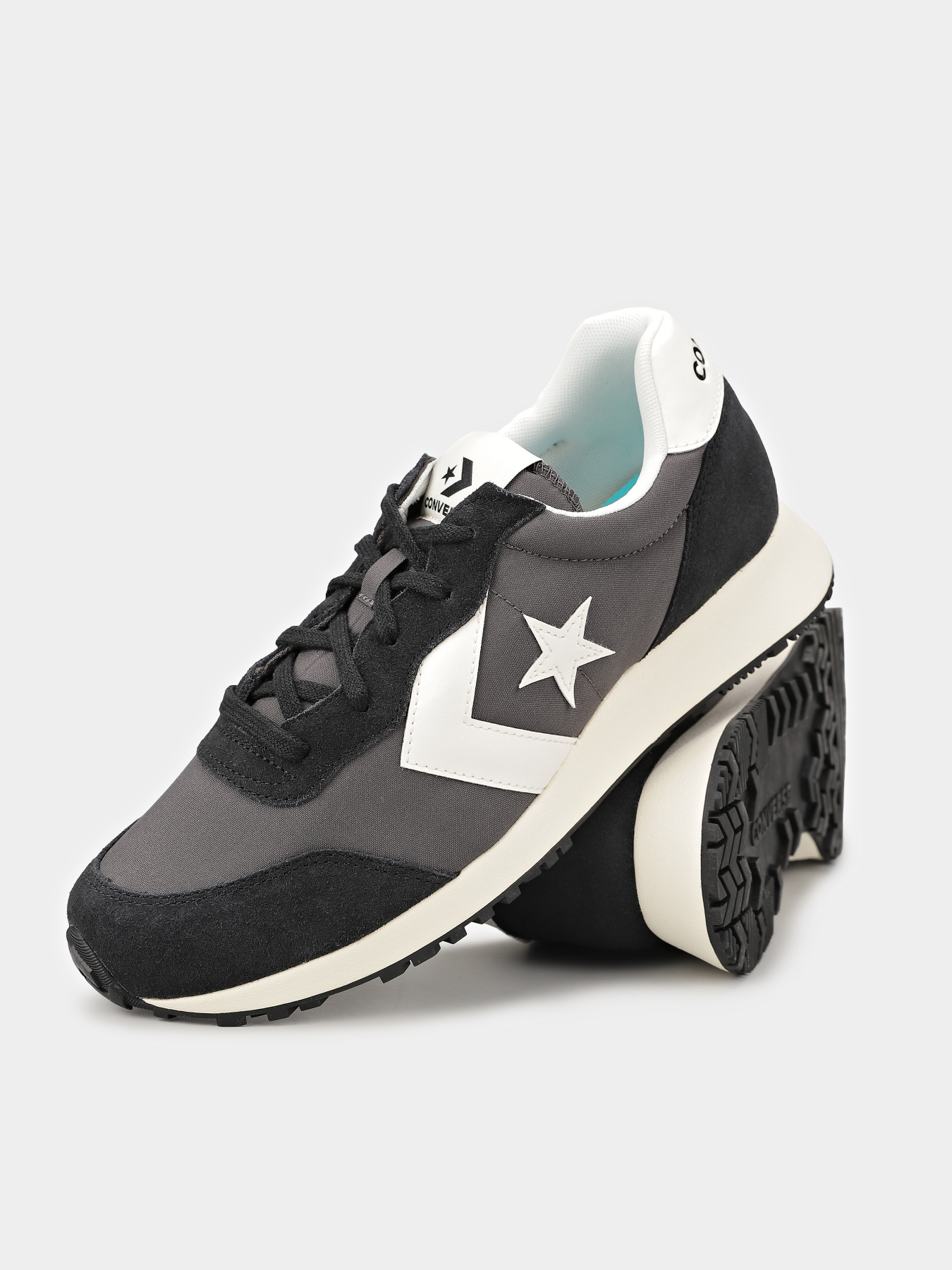 Кроссовки CONVERSE Omega Trainer модель A13378C Фото