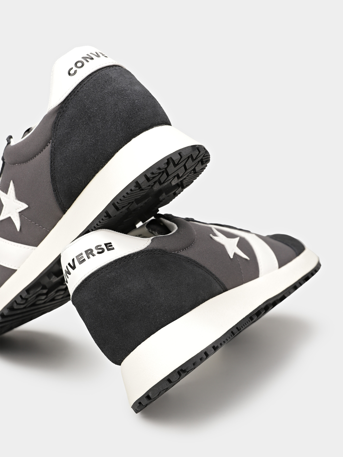 Кроссовки повседневные CONVERSE OMEGA TRAINER модель A13378C Фото