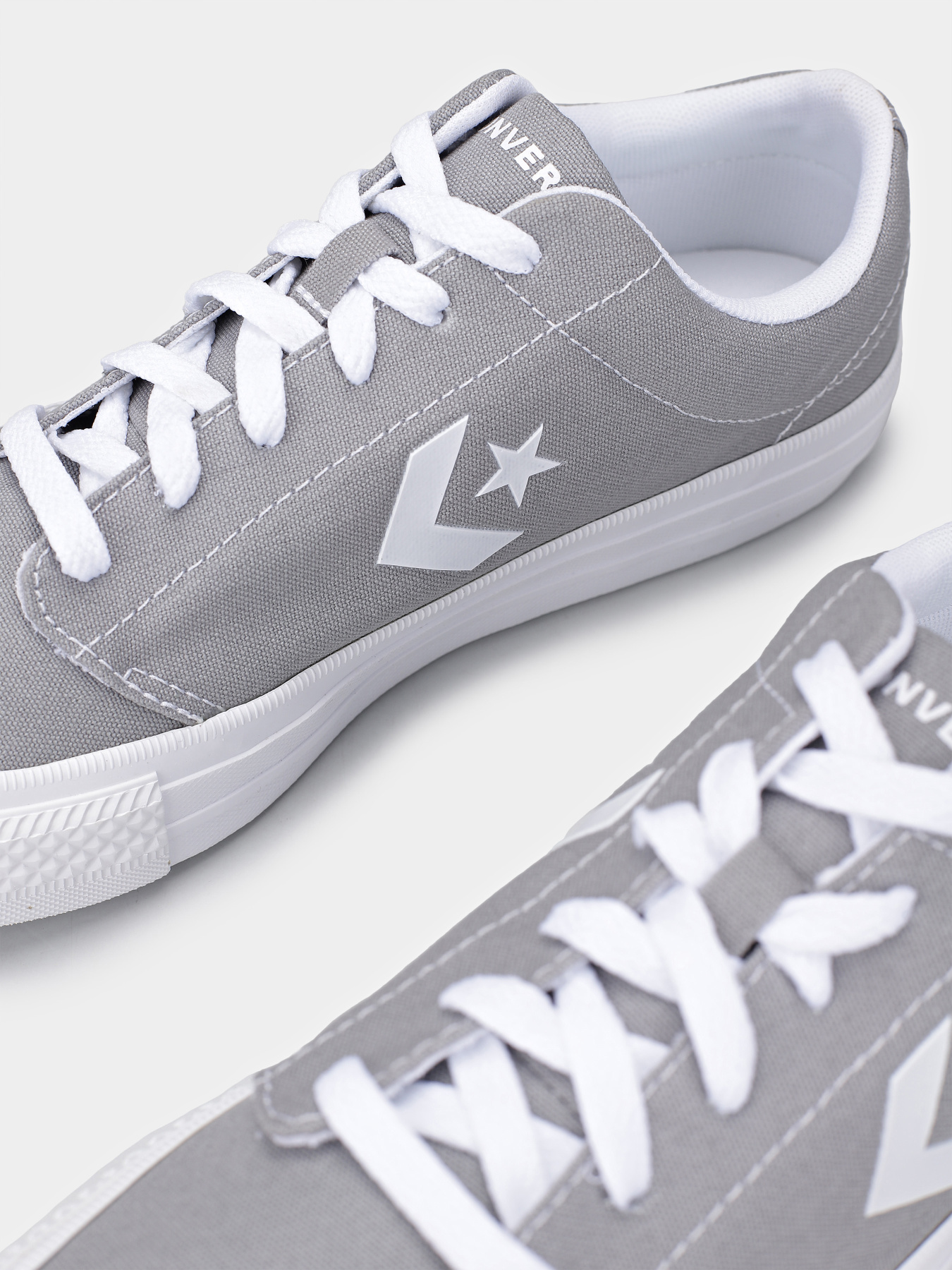 Кеды низкие CONVERSE DAY ONE CLASSIC OX модель A15626C Фото