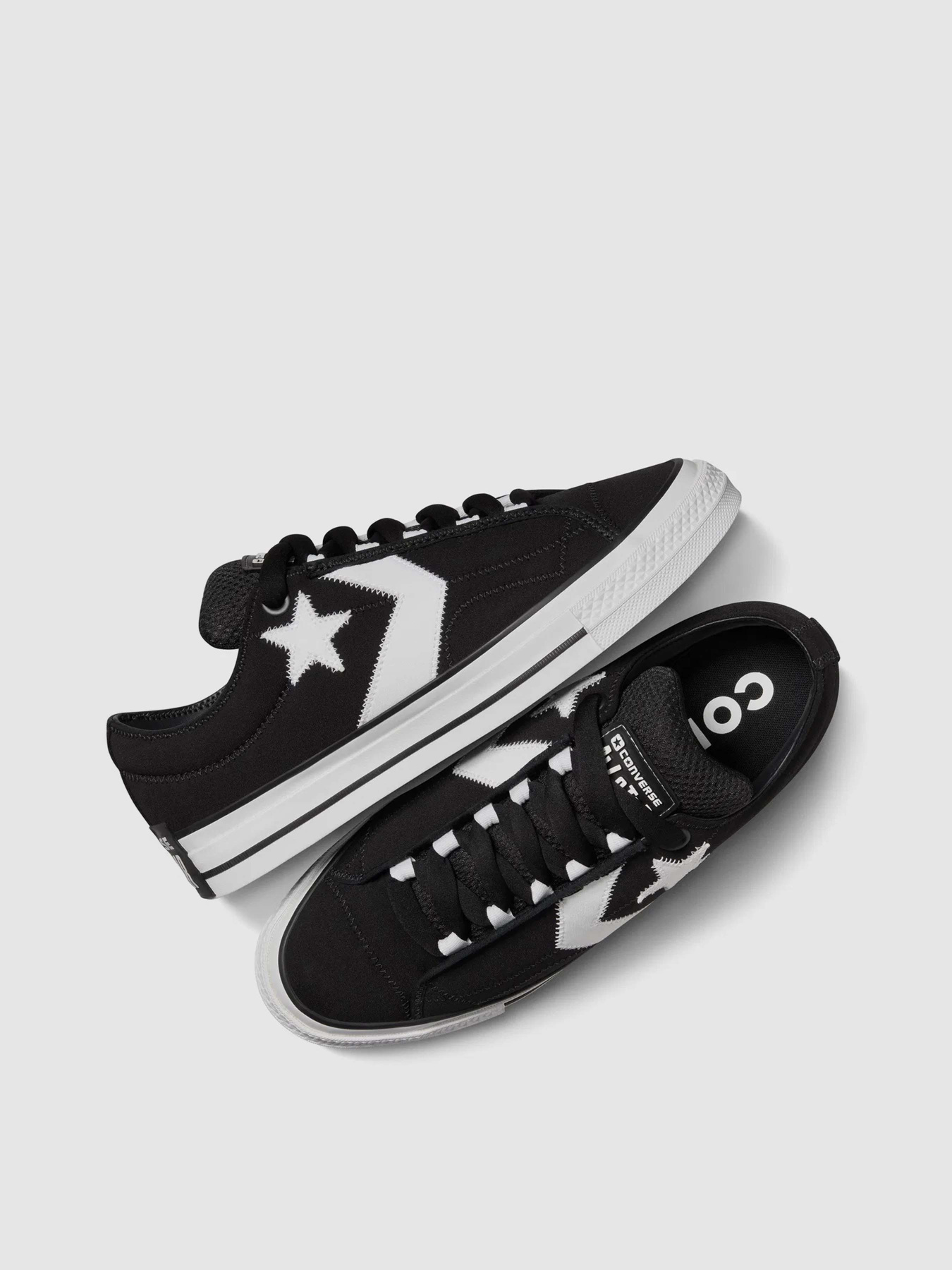 Кеди низькі CONVERSE Star Player 76 OX модель A11483C Фото