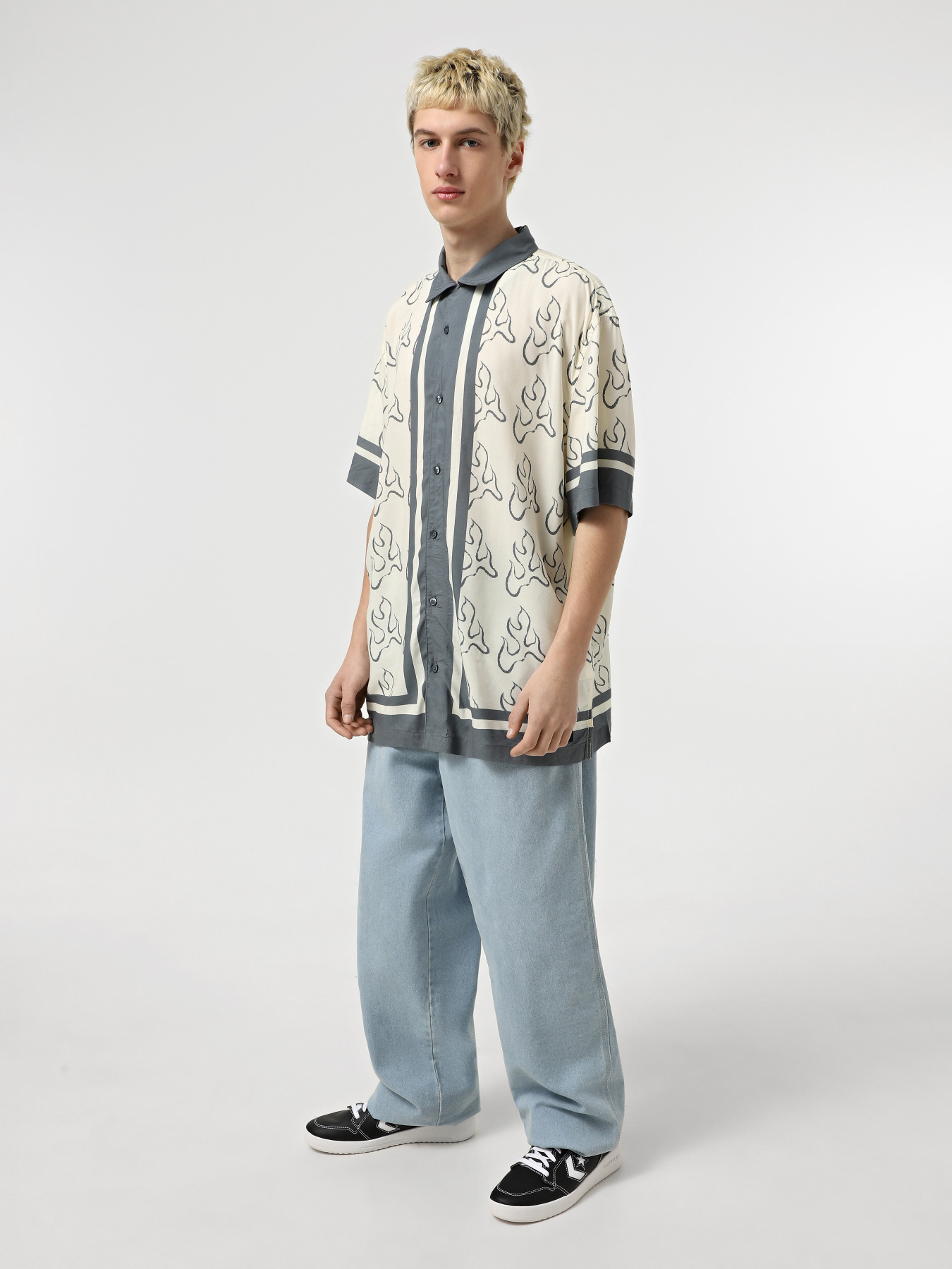 Кеди низькі CONVERSE VALUE BASKETBALL модель A15628C Фото