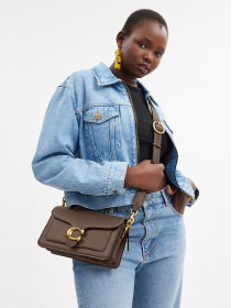 Сумка Coach модель CH857B4CBD Фото