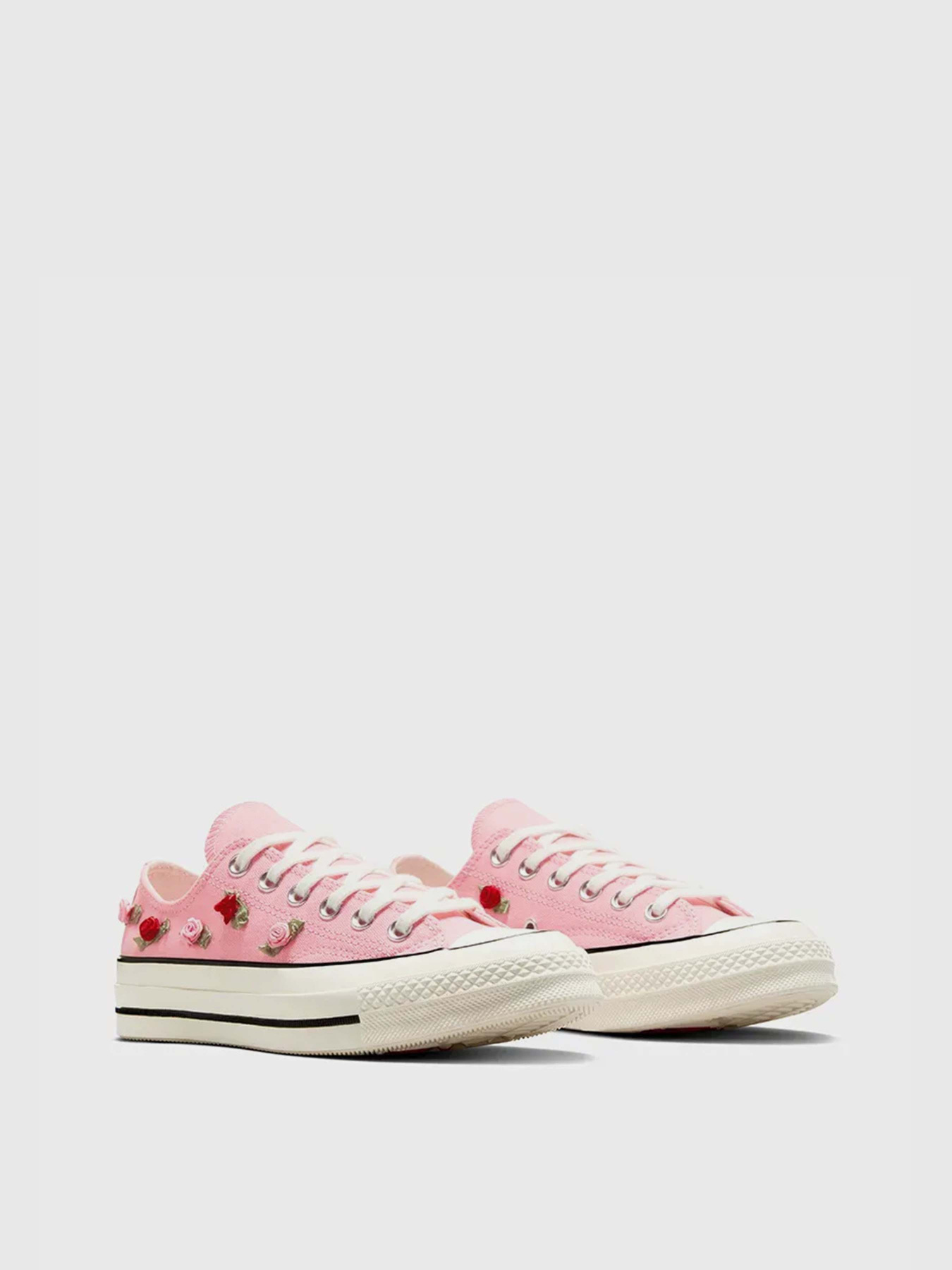 Кеды низкие CONVERSE CHUCK 70 VALENTINE'S DAY модель A13649C Фото