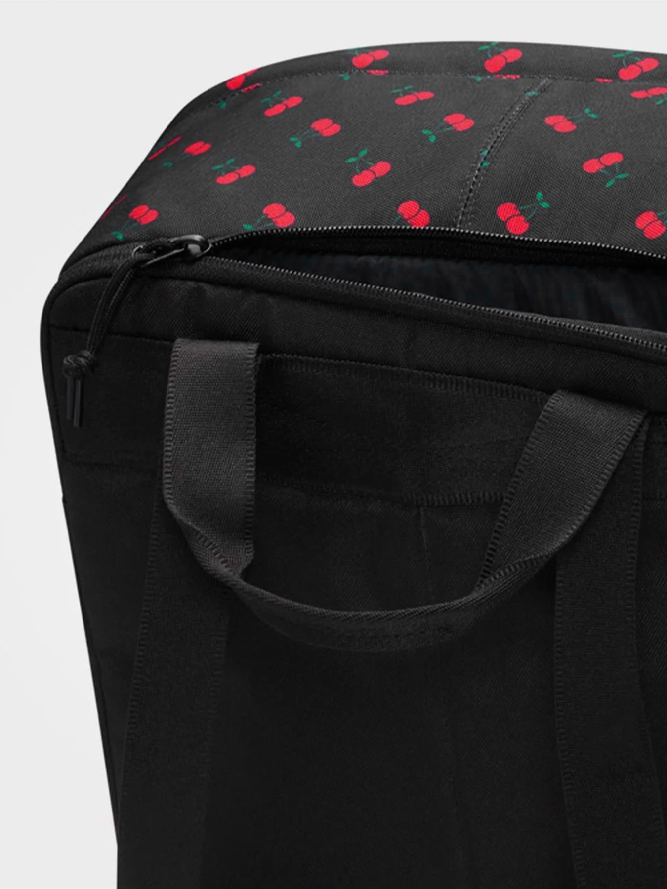 Повсякденний рюкзак CONVERSE CHERRY AOP SMALL SQUARE модель 10026560-001 Фото