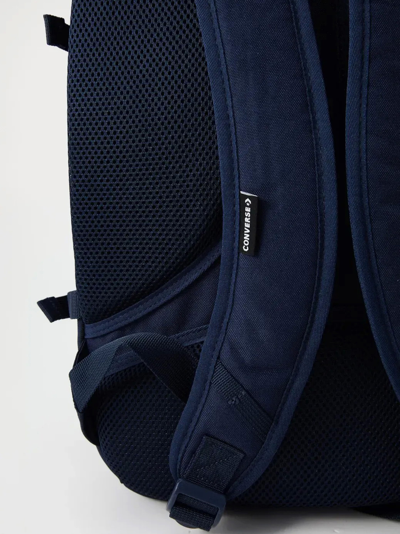 Рюкзак CONVERSE CAM STRAIGHT EDGE 26L модель MA5672-695 Фото