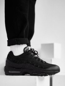 Кроссовки NIKE Air Max 95 Essential модель AT9865-001 Фото