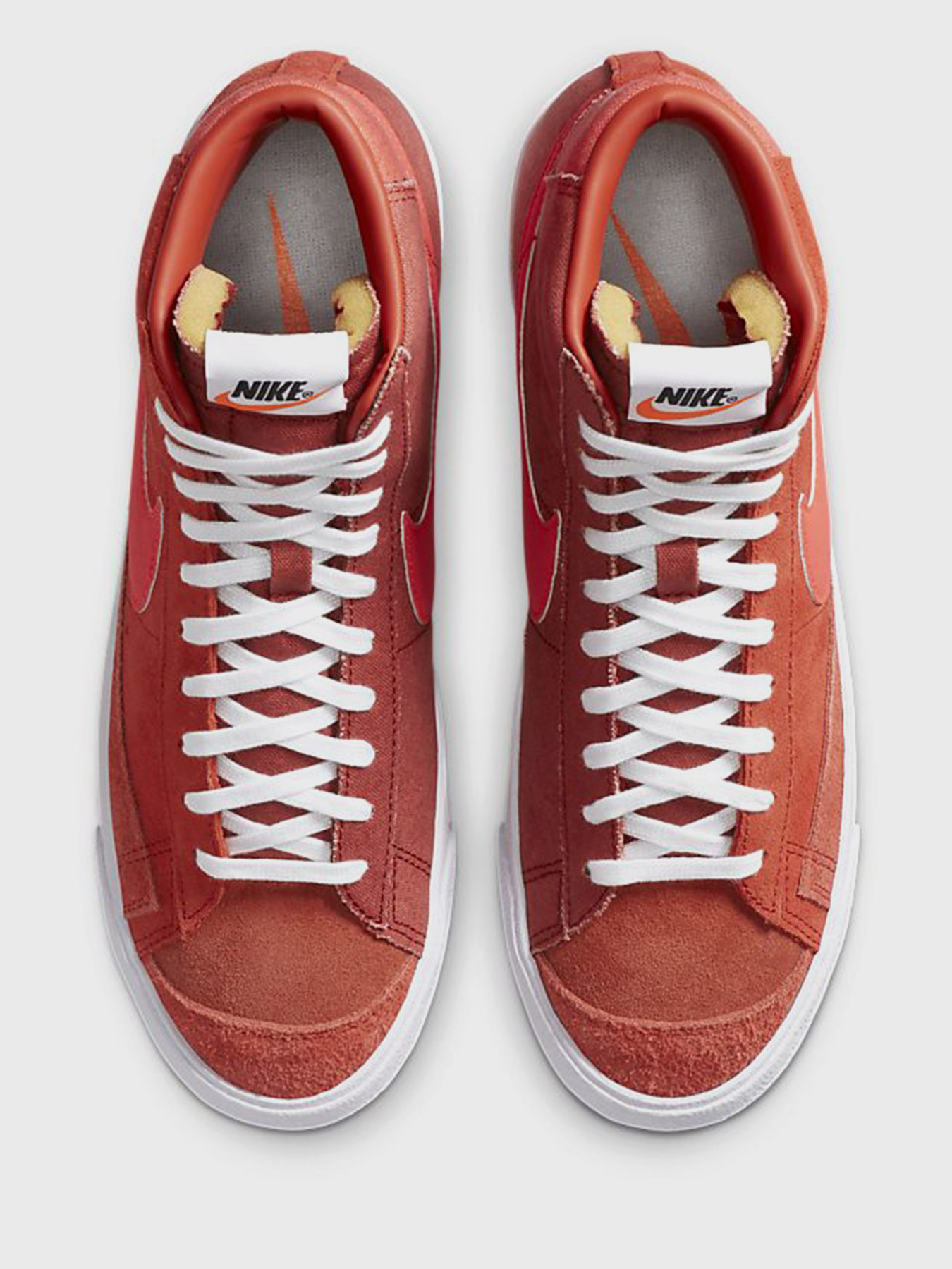 Кеди високі NIKE BLAZER MID 77 Модель CZ4609-800 Фото