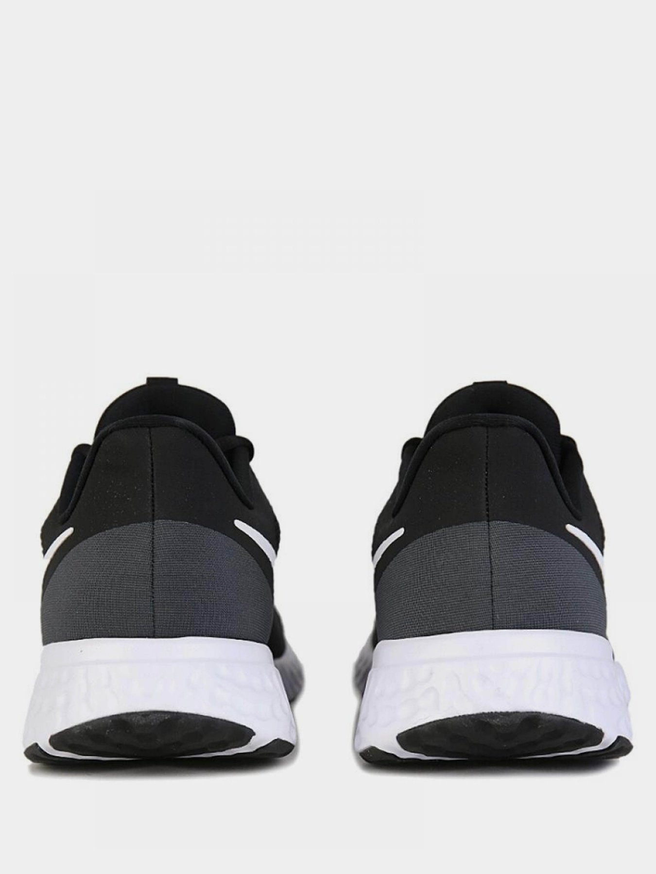 Кросівки для бігу NIKE Revolution 5 модель BQ3204-002 Фото