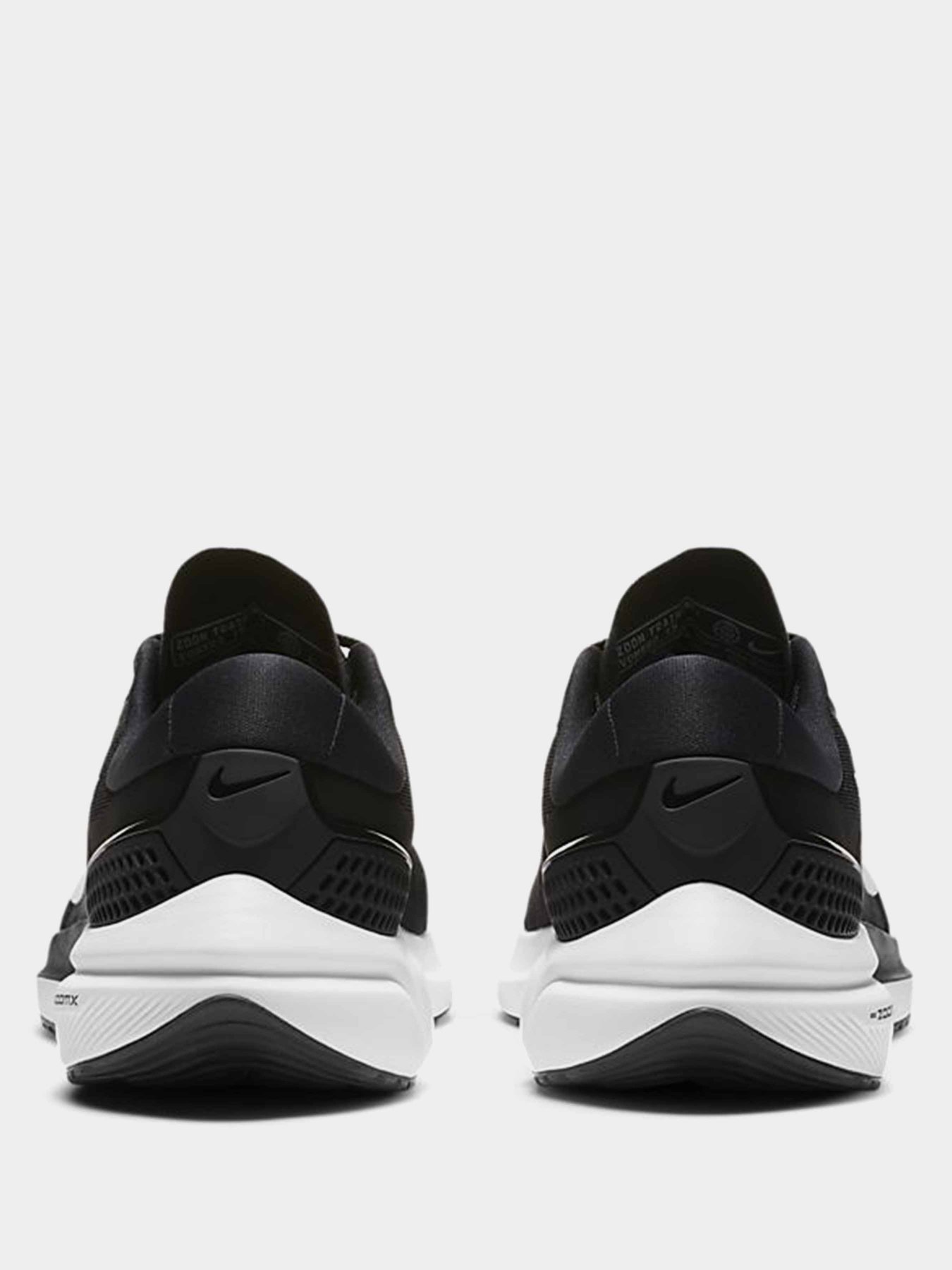 Кроссовки для бега NIKE  Air Zoom Vomero 15 модель CU1855-001 Фото