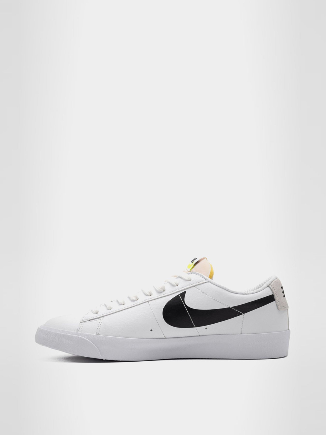 Кеды низкие NIKE Blazer Low модель DA4652-100 Фото