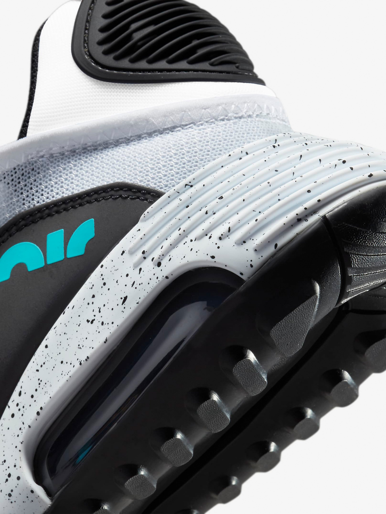 Кроссовки NIKE Air Max 2090 модель CZ1708-100 Фото