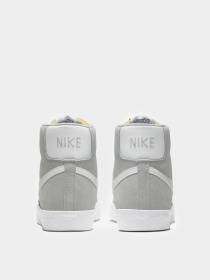 Кеды высокие NIKE Blazer Mid '77 модель CI1172-004 Фото