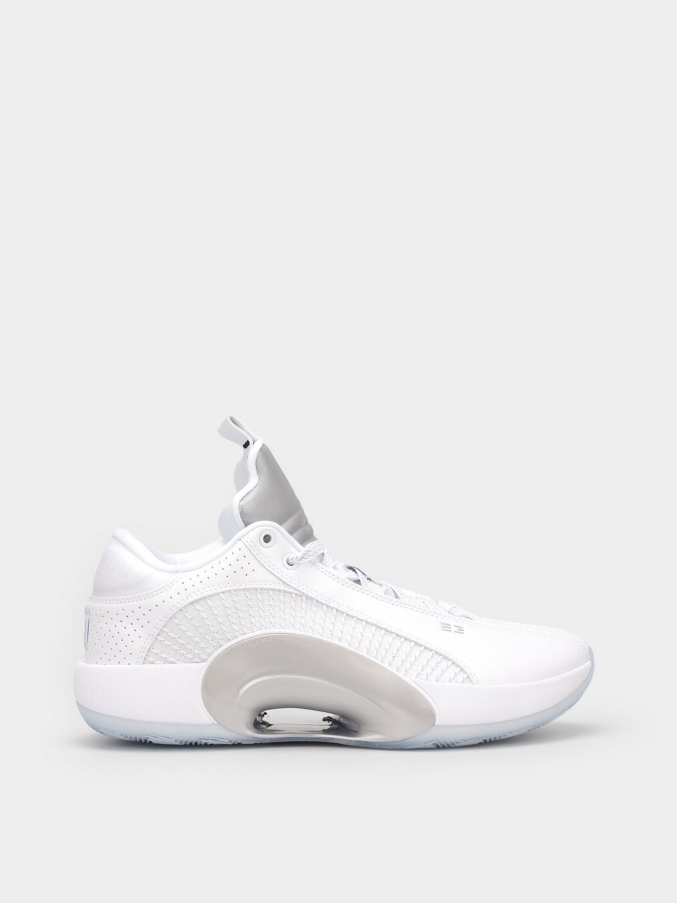 Кроссовки повседневные NIKE Air Jordan XXXV Low модель CW2460-100 Кроссовки повседневные NIKE Air Jordan XXXV Low модель CW2460-100 Фото