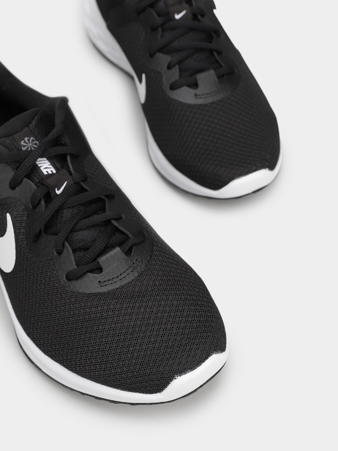 Кроссовки для бега NIKE Revolution 6 модель DC3728-003 Фото