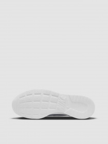 Кроссовки для бега NIKE Tanjun модель DJ6258-002 Фото