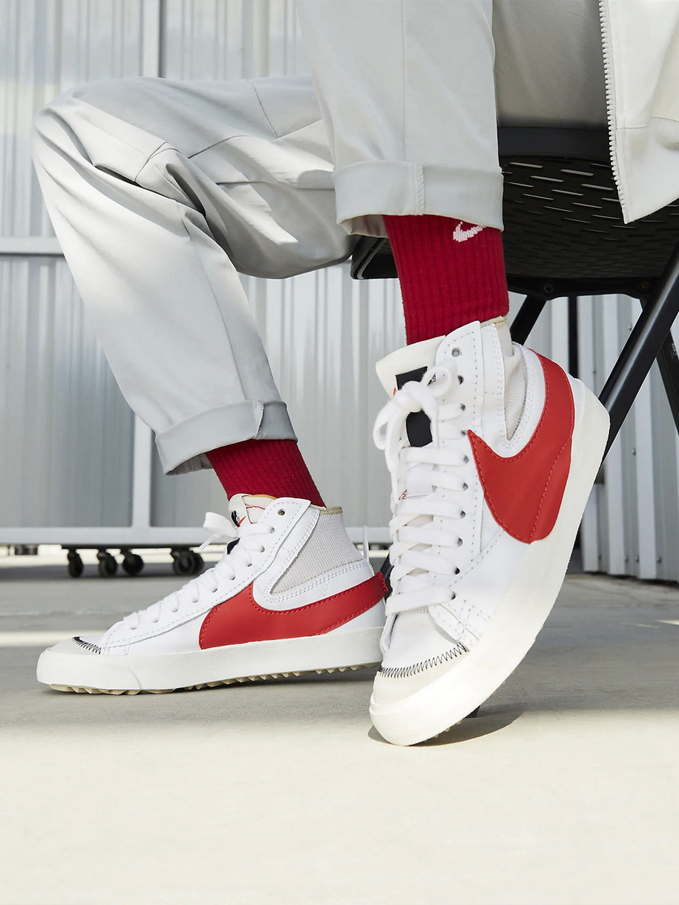 Кеды высокие NIKE Blazer Mid '77 Jumbo модель DD3111-102 Фото