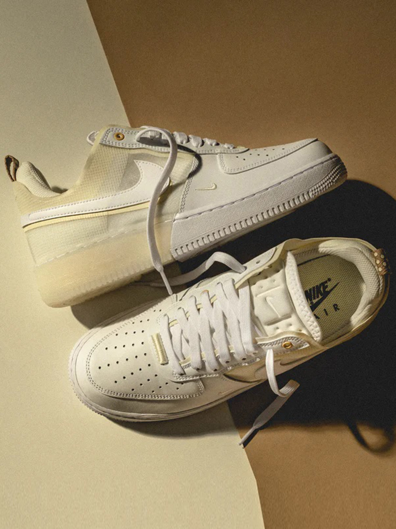 Кеды низкие NIKE Air Force 1 React модель DH7615-100 Фото