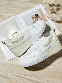 Кеды низкие NIKE Air Force 1 React модель DH7615-100 Фото