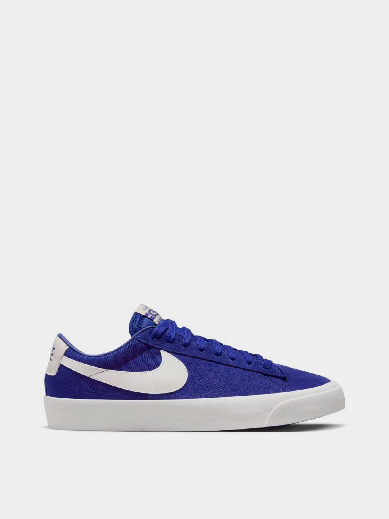 Кеды низкие NIKE SB Zoom Blazer Low Pro GT модель DR9103-400 Фото