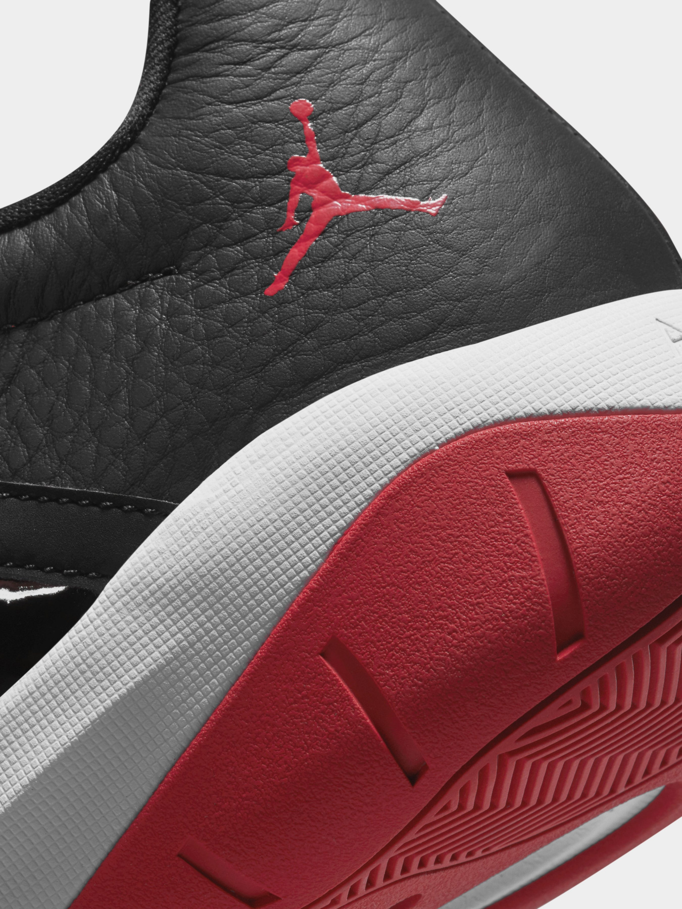 Кроссовки повседневные NIKE  Jordan Air 11 Cmft Low модель DM0844-005 Фото