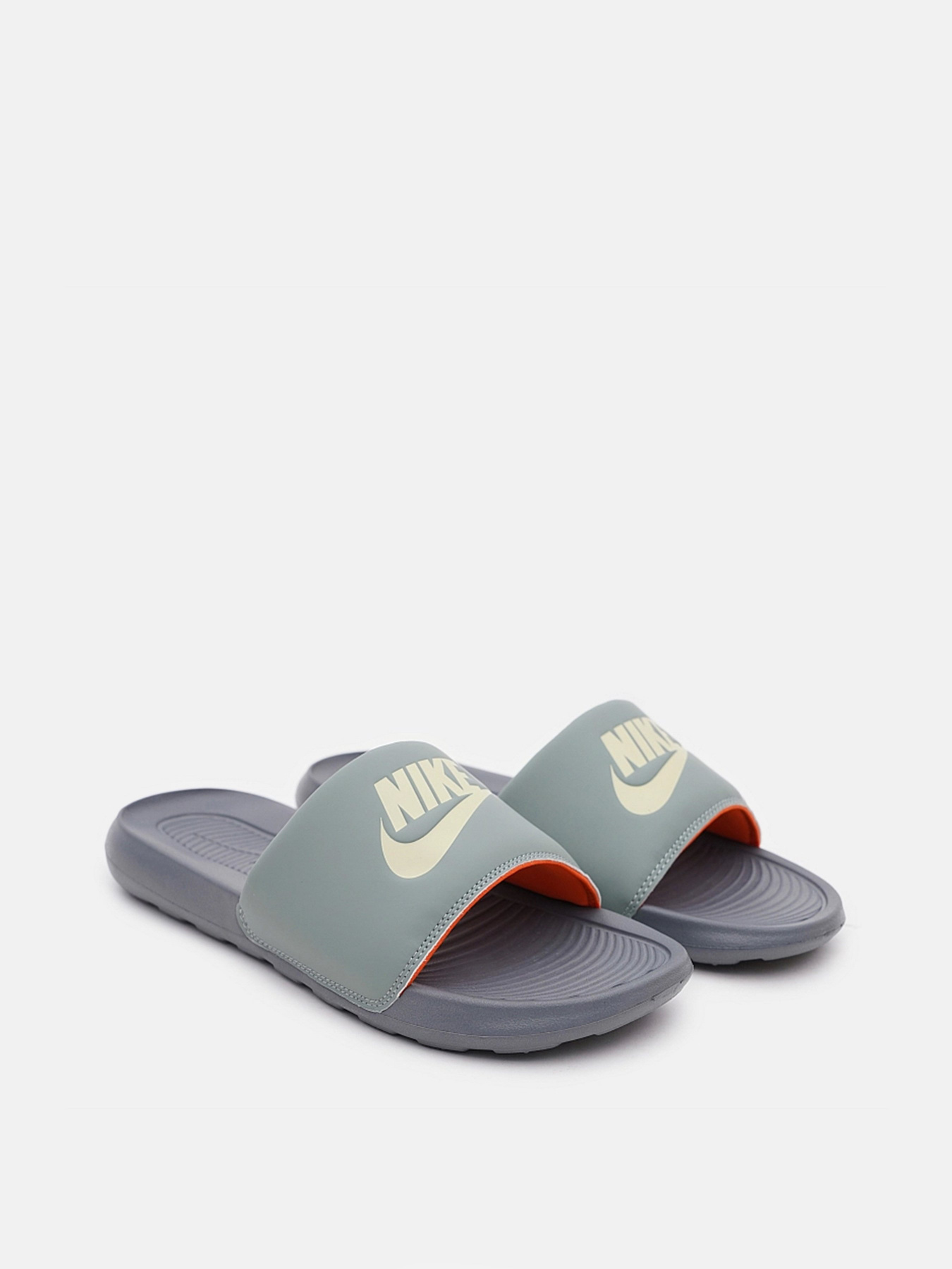 Шльопанці NIKE Victori One Slide модель CN9675-301 Фото