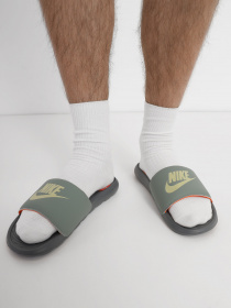 Шльопанці NIKE Victori One Slide модель CN9675-301 Фото