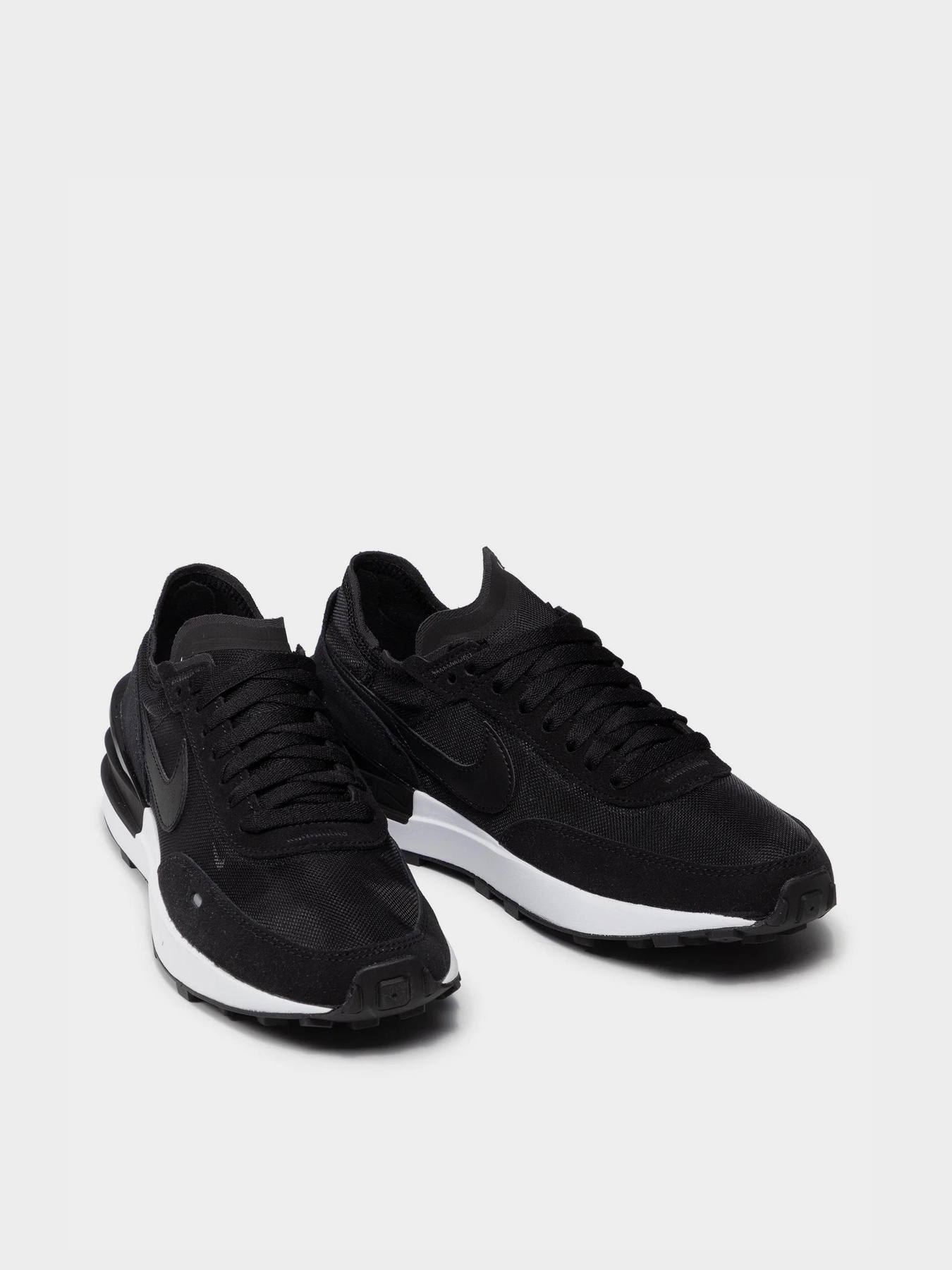 Кроссовки NIKE Waffle One модель DA7995-001 Фото