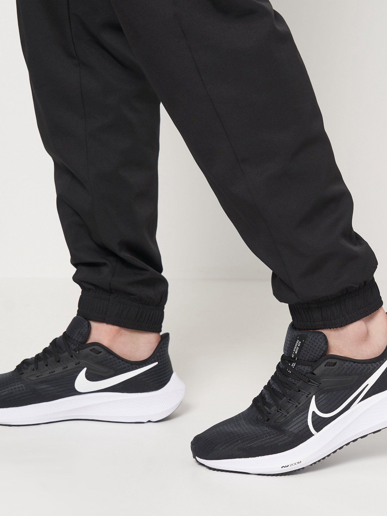 Кроссовки для бега NIKE Air Zoom Pegasus 39 модель DH4071-001 Фото