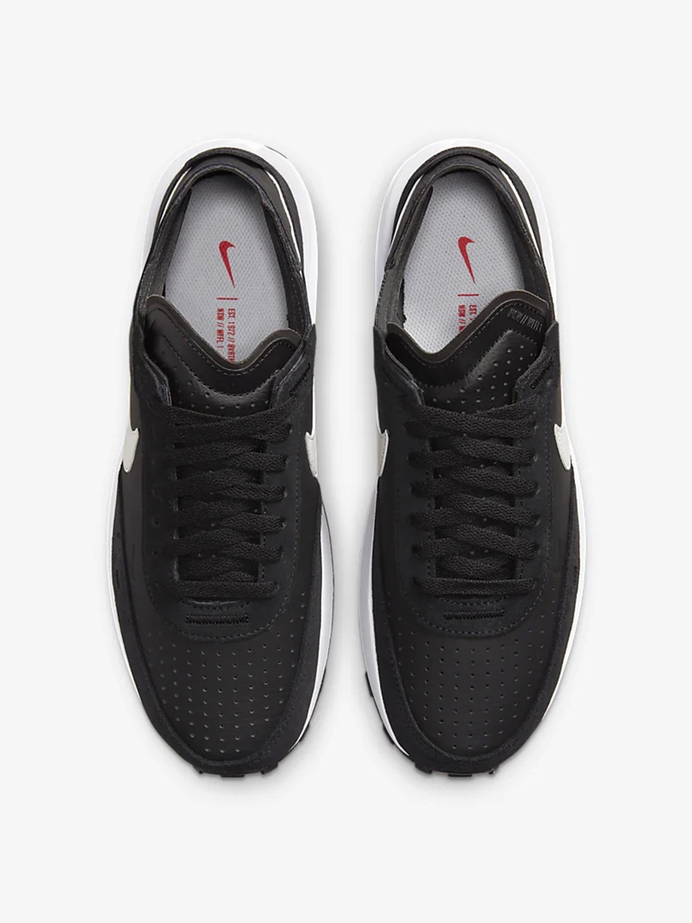 Кроссовки NIKE  Waffle One модель DX9428-001 Фото