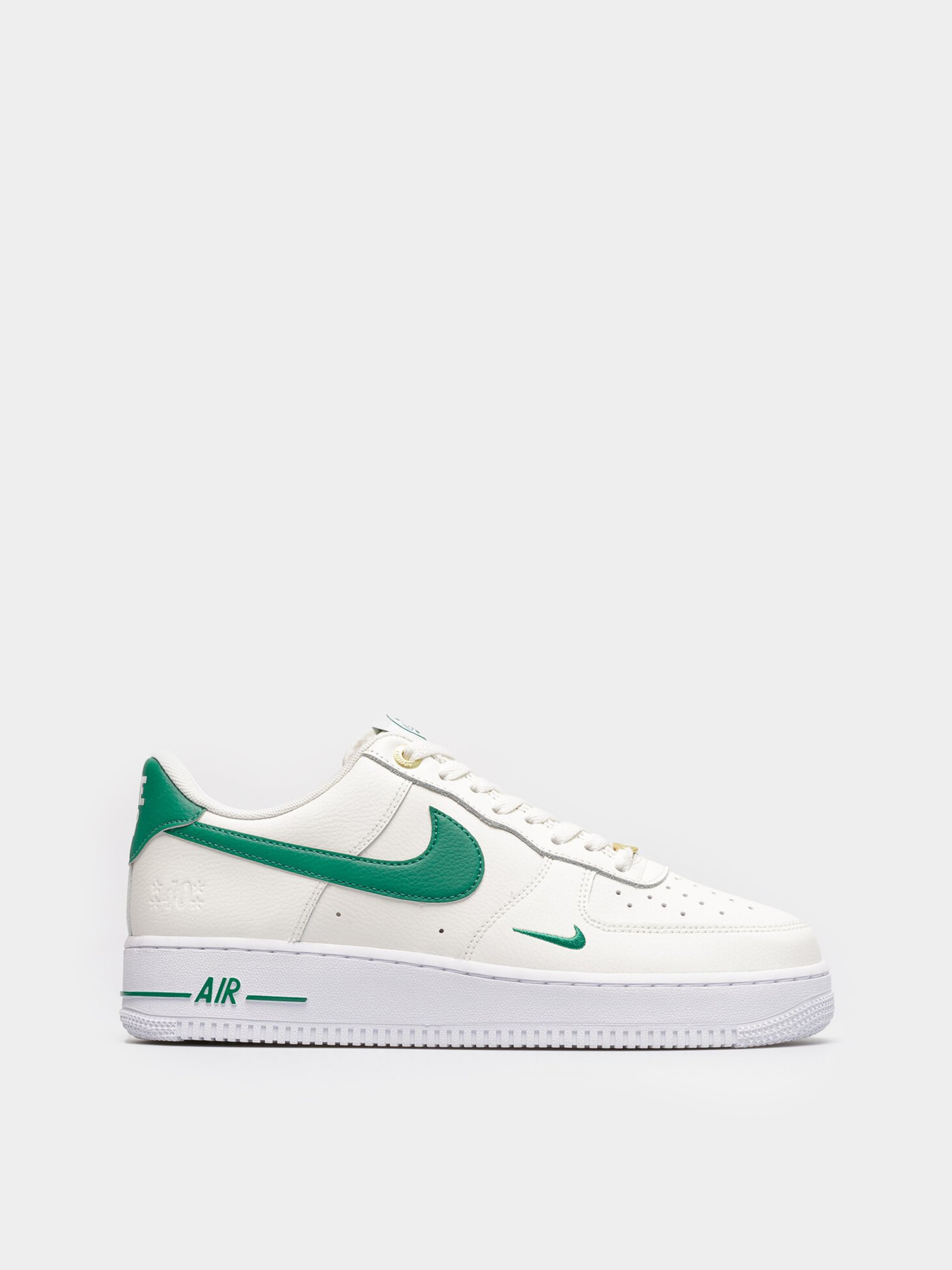 Кеди низькі NIKE Air Force 1 07 LV8 модель DQ7658-101 Фото