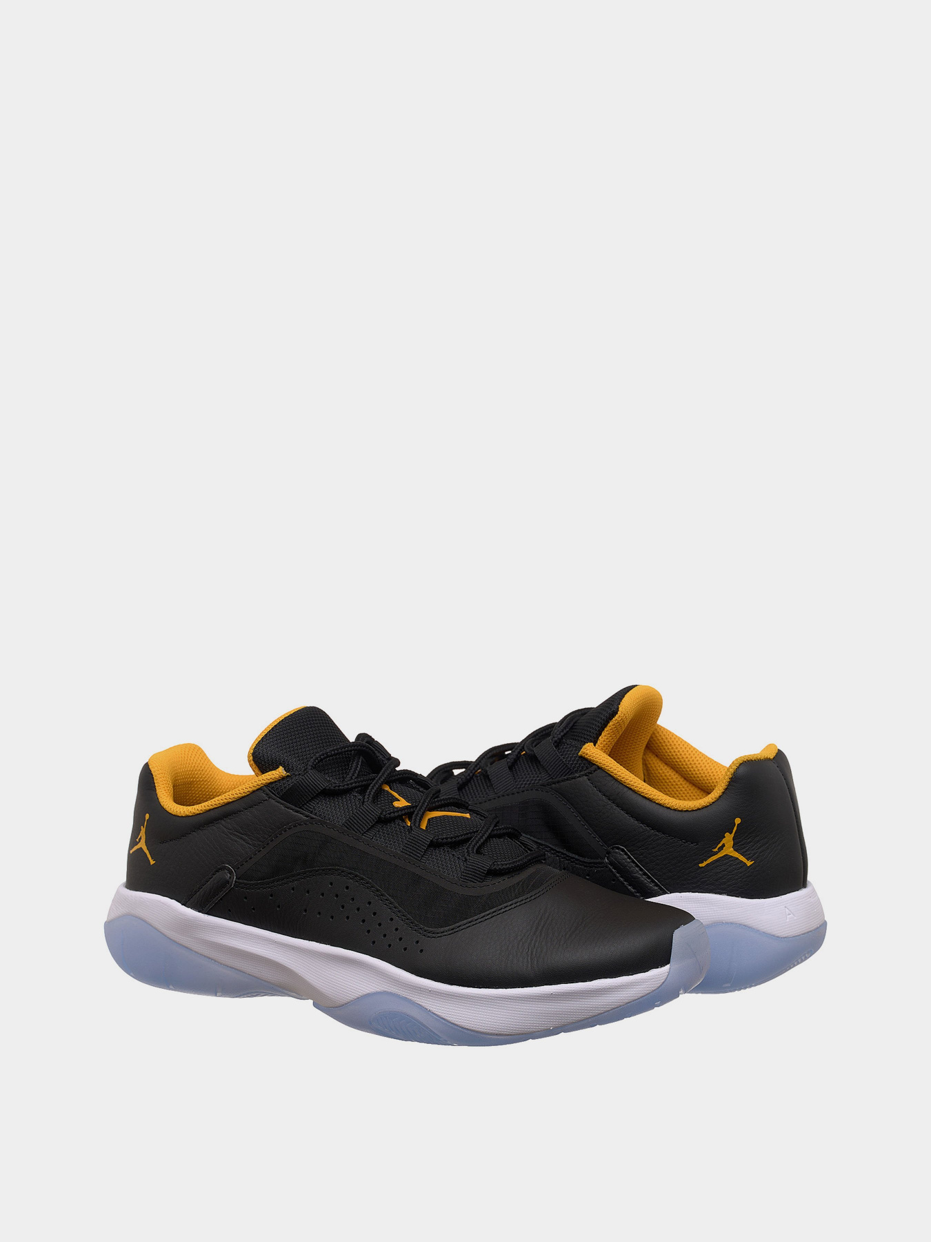 Кроссовки NIKE Air Jordan 11 CMFT модель CW0784-071 Фото