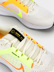 Кроссовки повседневные NIKE Air Zoom Pegasus модель DV3853-101 Кроссовки повседневные NIKE Air Zoom Pegasus модель DV3853-101 Фото