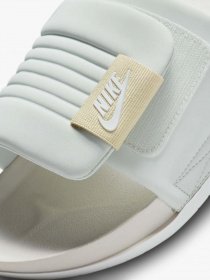 Шльопанці NIKE Offcourt Adjust Slide модель DQ9624-003 Фото