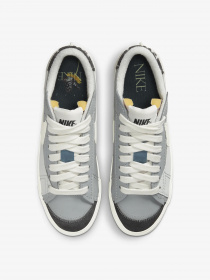 Кеды низкие NIKE Blazer Low '77 Jumbo SE модель FJ5467-077 Фото