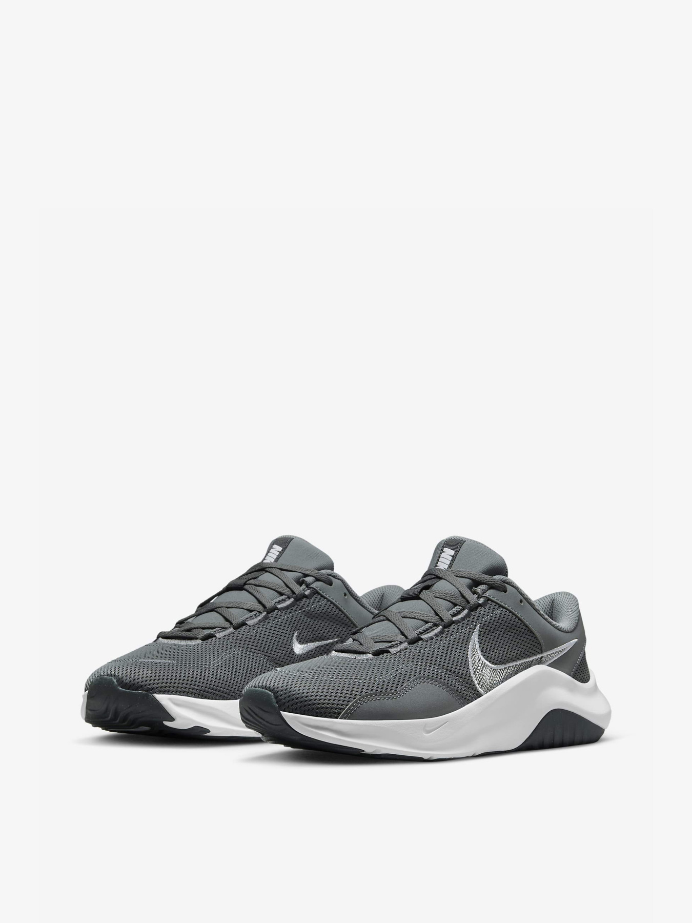 Кросівки для спорту NIKE Legend Essential 4 модель DM1120-002 Фото