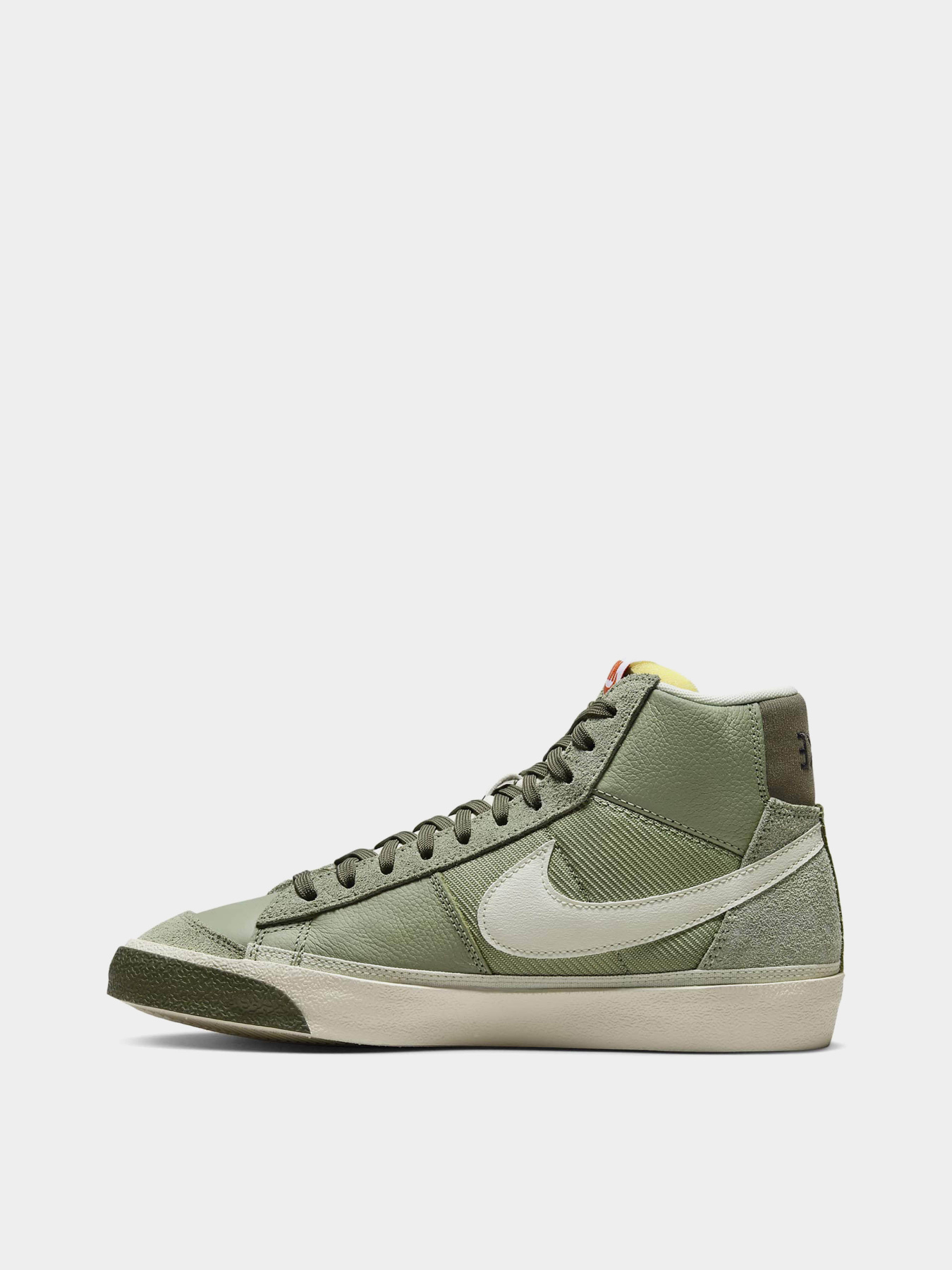 Кеды высокие NIKE Blazer Mid Pro Club модель DQ7673-301 Фото