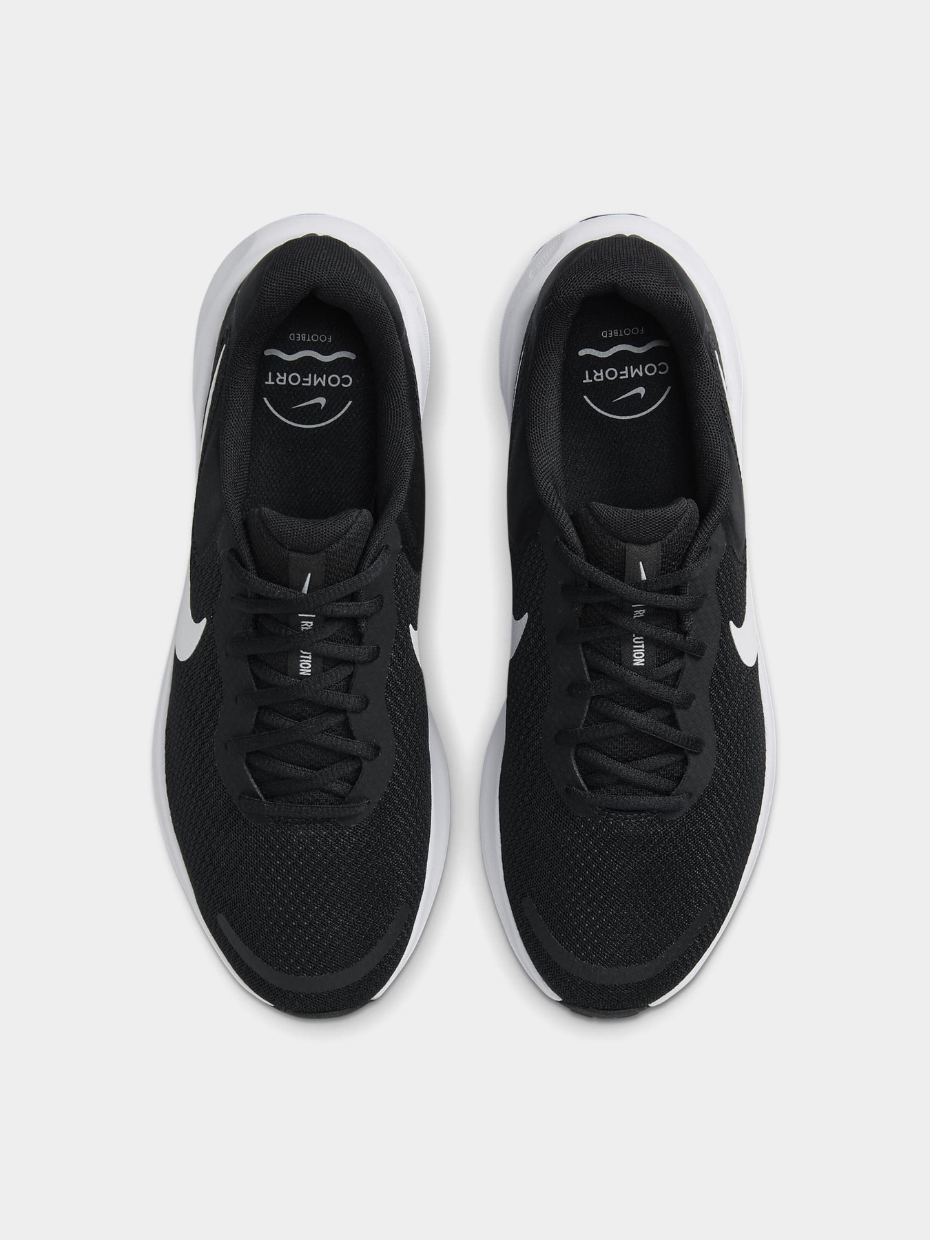 Кроссовки для бега NIKE Revolution 7 модель FB2207-001 Фото