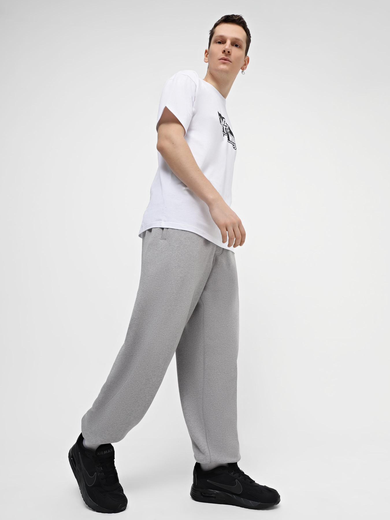 Кросівки повсякденні NIKE AIR MAX SOLO модель DX3666-010 Фото