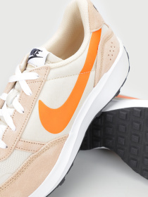 Кросівки повсякденні NIKE WAFFLE NAV модель FJ4195-200 Фото