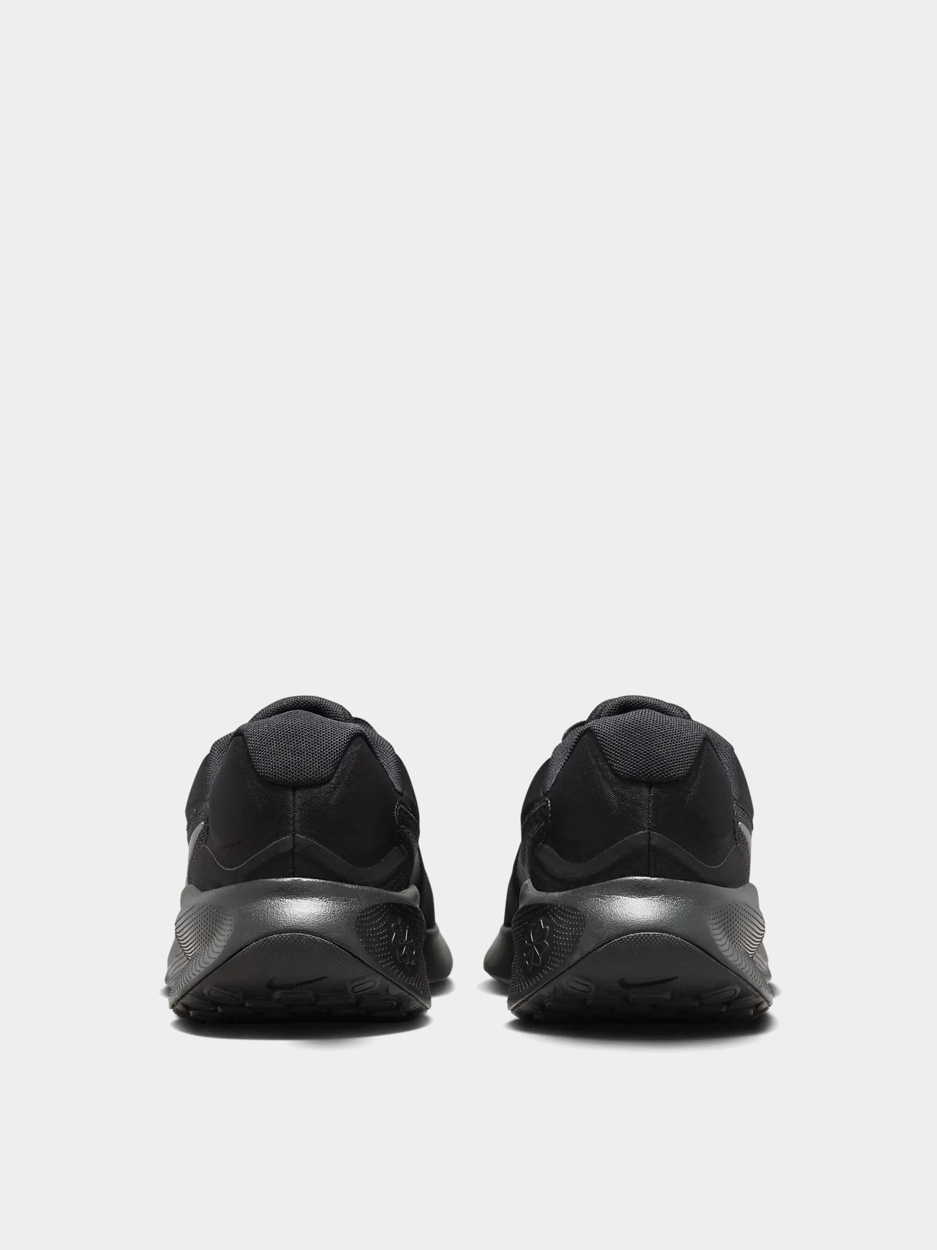 Кроссовки для бега NIKE Revolution 7 модель FB2207-005 Фото